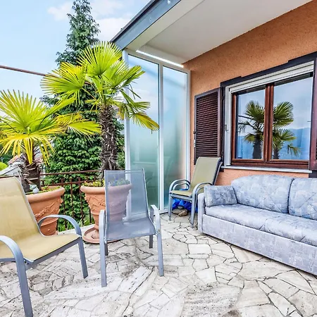 A Moment Of Peace By Interhome * Porto Valtravaglia